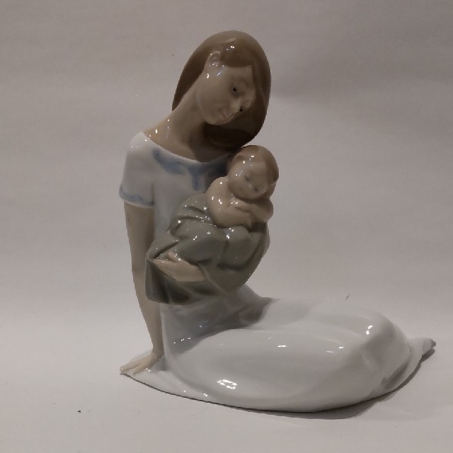 Lladro リヤドロNAO 陶器 赤ちゃん ママ