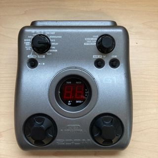 ズーム(Zoom)のギターエフェクター　zoom G1(エフェクター)