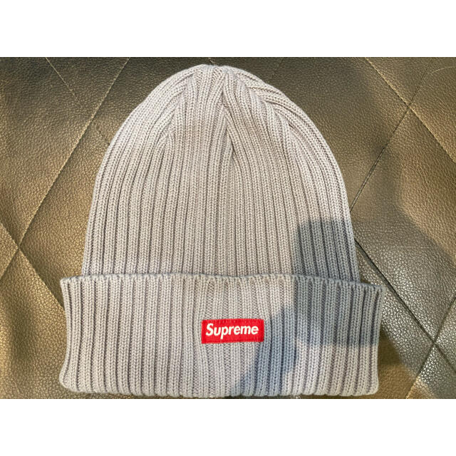 Supreme(シュプリーム)の【新品タグ付】supreme overdyed beanie grey グレー メンズの帽子(ニット帽/ビーニー)の商品写真