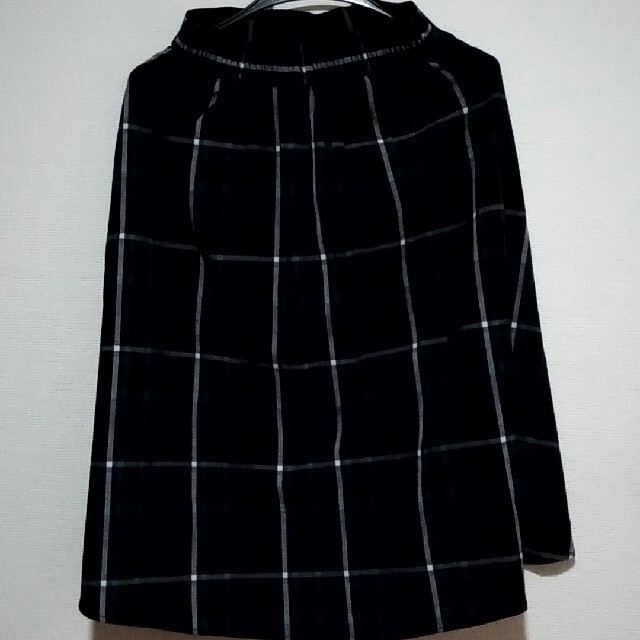 GU(ジーユー)のgu チェック柄 ひざ丈 スカート レディースのスカート(ひざ丈スカート)の商品写真