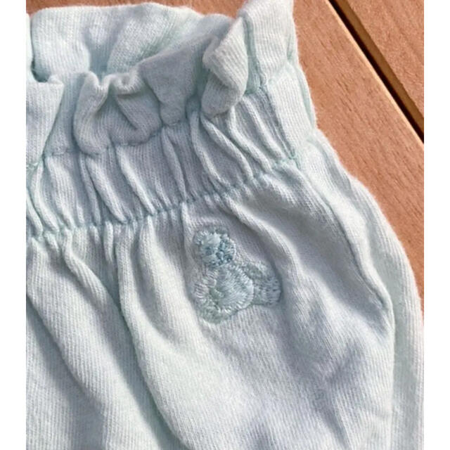 babyGAP(ベビーギャップ)のbaby GAP ベビーブルマ かぼちゃパンツ カバーパンツ 70 キッズ/ベビー/マタニティのベビー服(~85cm)(パンツ)の商品写真