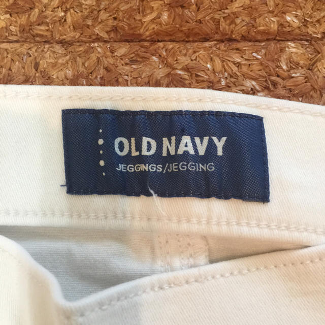 Old Navy(オールドネイビー)のOLD NAVY / ホワイトスキニー キッズ/ベビー/マタニティのキッズ服女の子用(90cm~)(パンツ/スパッツ)の商品写真