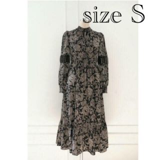 Winter Floral Long-sleeve Dress herliptoの通販 by marble heart ...