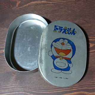 売切【値下げ】昭和 レトロ アルミ お弁当箱 ドラえもん(弁当用品)