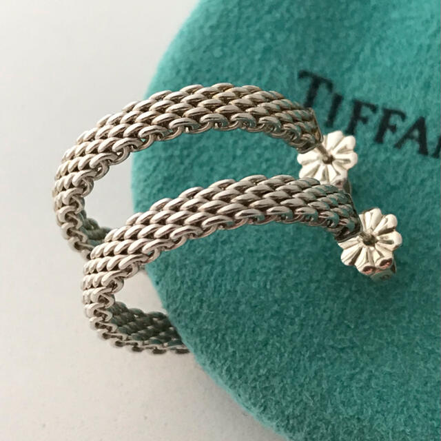 Tiffany & Co.(ティファニー)のTiffany ミディアムサマセットフープピアス 美品 レディースのアクセサリー(ピアス)の商品写真