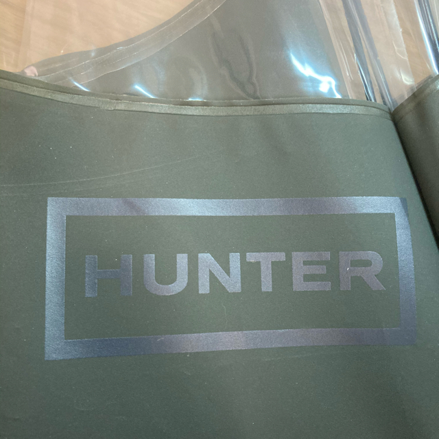 HUNTER(ハンター)のえな様専用　　HUNTER（ハンター） オリーブ　ブラック レディースのファッション小物(傘)の商品写真