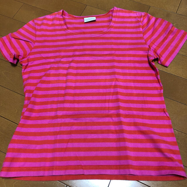 marimekko(マリメッコ)のお値下げ♡マリメッコ　Tシャツ レディースのトップス(Tシャツ(半袖/袖なし))の商品写真
