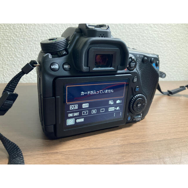 Canon(キヤノン)の【美品】EOS 80D 18-135mmレンズキット スマホ/家電/カメラのカメラ(デジタル一眼)の商品写真