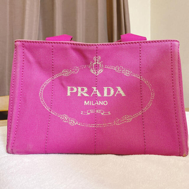 PRADA(プラダ)のプラダ　カナパトート レディースのバッグ(トートバッグ)の商品写真