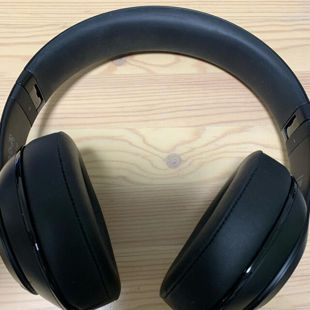 Beats by Dr Dre(ビーツバイドクタードレ)の【値下げ】beats studio wireless  スマホ/家電/カメラのオーディオ機器(ヘッドフォン/イヤフォン)の商品写真