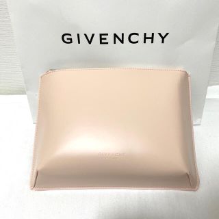 ジバンシィ(GIVENCHY)のGIVENCHY ポーチ ノベルティー(ポーチ)