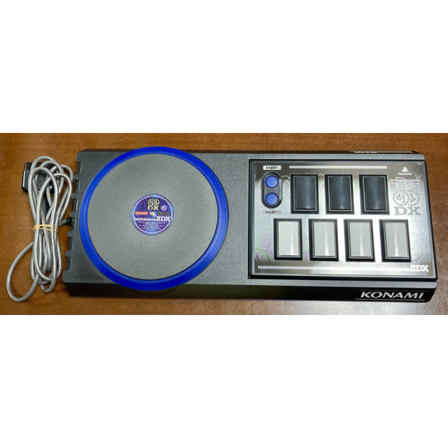 KONAMI(コナミ)の超美品 beatmania ビートマニア IIDX 専用コントローラ PS2 エンタメ/ホビーのゲームソフト/ゲーム機本体(家庭用ゲーム機本体)の商品写真