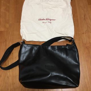 サルヴァトーレフェラガモ(Salvatore Ferragamo)の値下げ　フェラガモショルダー(ショルダーバッグ)