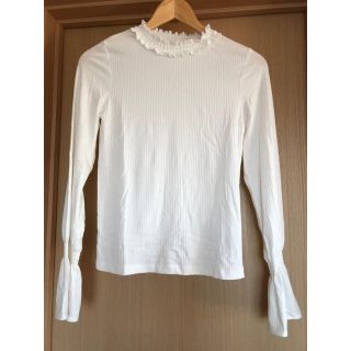 ジーユー(GU)のGU フリルネックTシャツ(カットソー(長袖/七分))