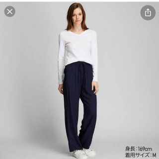 ユニクロ(UNIQLO)の試着のみ　ユニクロ　ドレープストレートパンツ(ルームウェア)