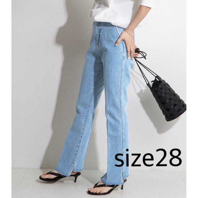 5 1/2 beauty-line slit denim