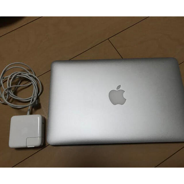 MacBook Aii 11インチ　Mid 2013