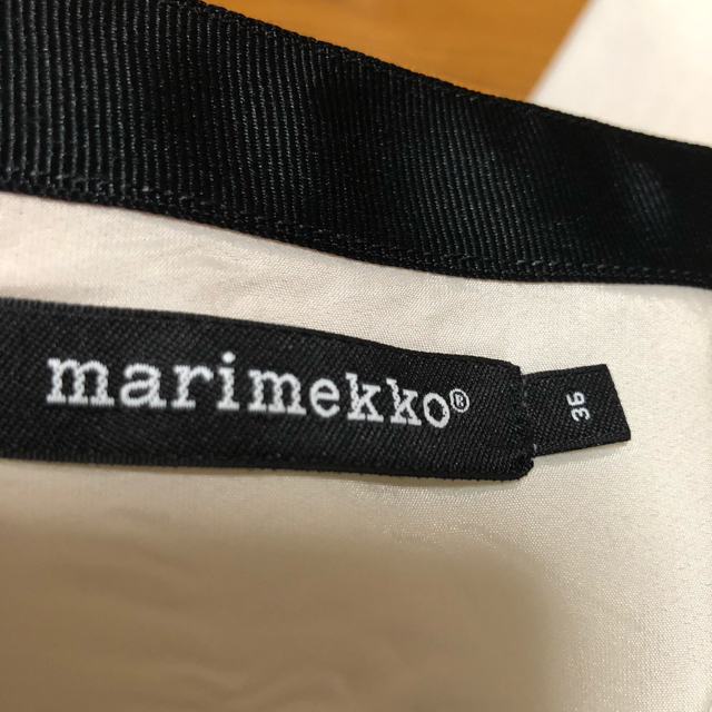 marimekko(マリメッコ)の【正規品】マリメッコ　ウニッコ36 スカート レディースのスカート(ひざ丈スカート)の商品写真