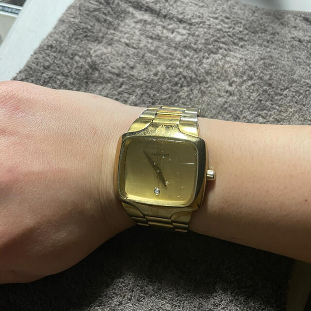 NIXON - NIXON ニクソン ゴールド 時計の通販 by mynr38's shop NIXON - NIXON ニクソン ゴールド 時計の通販 by mynr38's shop