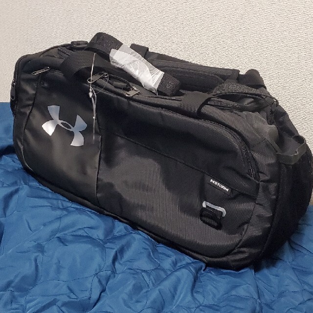 UNDER ARMOUR(アンダーアーマー)の【新品★アンダーアーマー】大きめ30L★ダッフルバッグ メンズのバッグ(ボストンバッグ)の商品写真