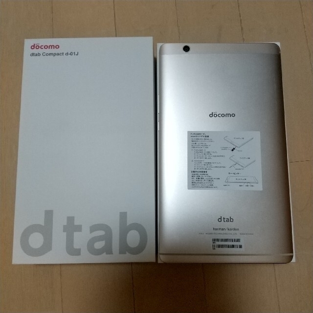 NTTdocomo(エヌティティドコモ)のリルラ様専用‼️NTTdocomo dtabゴールド スマホ/家電/カメラのPC/タブレット(タブレット)の商品写真