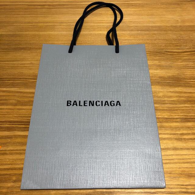 Balenciaga(バレンシアガ)のバレンシアガ　紙袋　ショッパー レディースのバッグ(ショップ袋)の商品写真