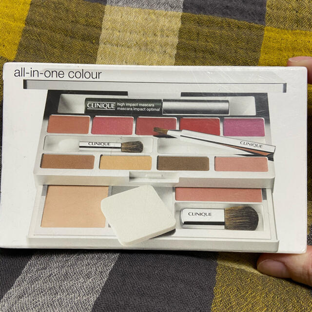 CLINIQUE(クリニーク)のCLINIQUE クリニーク　メイクパレット コスメ/美容のキット/セット(コフレ/メイクアップセット)の商品写真