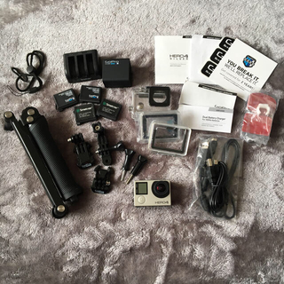 ゴープロ(GoPro)のGoPro hero4 silver ※各種備品付き(その他)