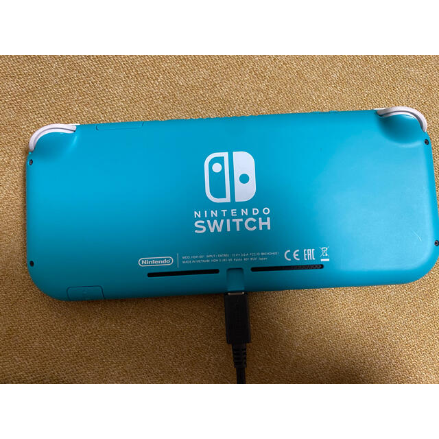 Nintendo Switch(ニンテンドースイッチ)のSwitch  ライト　美品 エンタメ/ホビーのゲームソフト/ゲーム機本体(その他)の商品写真