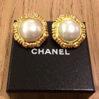 シャネル(CHANEL)のCHANEL パールイヤリング(イヤリング)