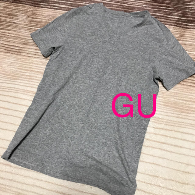 GU(ジーユー)のGU＊Tシャツ　グレー メンズのトップス(Tシャツ/カットソー(半袖/袖なし))の商品写真