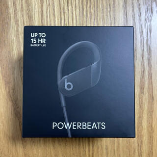 ビーツバイドクタードレ(Beats by Dr Dre)のPowerbeats 高性能ワイヤレスイヤフォン - ブラック(ヘッドフォン/イヤフォン)