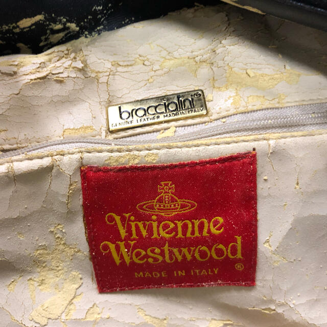 Vivienne Westwood(ヴィヴィアンウエストウッド)のVivienne Westwood Metropolitan YASMINE  レディースのバッグ(ハンドバッグ)の商品写真