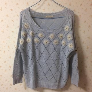 レトロガール(RETRO GIRL)の透かし編み水色刺繍ニット(ニット/セーター)