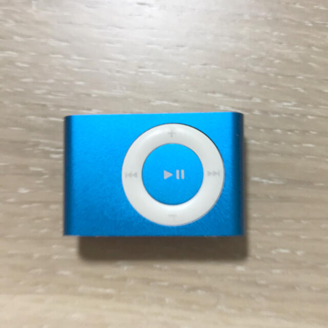 Apple(アップル)の中古　iPod shuffle 1GB スマホ/家電/カメラのオーディオ機器(ポータブルプレーヤー)の商品写真