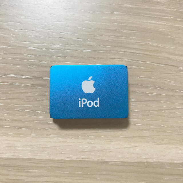 Apple(アップル)の中古　iPod shuffle 1GB スマホ/家電/カメラのオーディオ機器(ポータブルプレーヤー)の商品写真