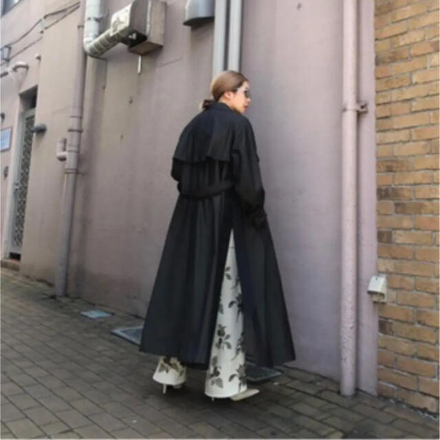 MINIMAL FLARE LONG TRENCH COAT ameri 【ラッピング不可】 25000円