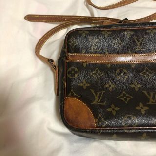 ルイヴィトン(LOUIS VUITTON)のルイヴィトン　モノグラム　ショルダーバック(ショルダーバッグ)