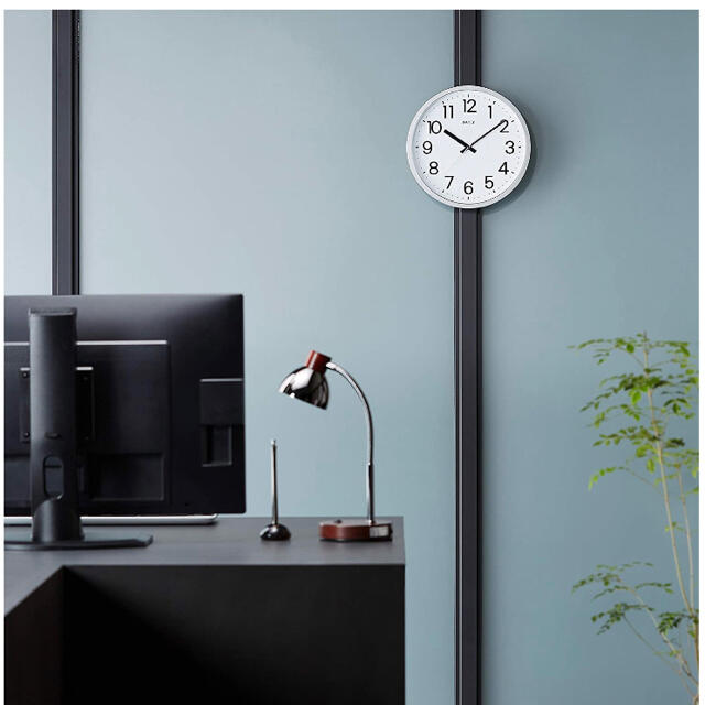 掛け時計 フラットフェイス シルバー シンプル 立体表示 経済的 事務所 家庭 インテリア/住まい/日用品のインテリア小物(掛時計/柱時計)の商品写真