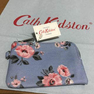 キャスキッドソン(Cath Kidston)の【新品】キャスキッドソン  コインパース　花柄　ポーチ(その他)