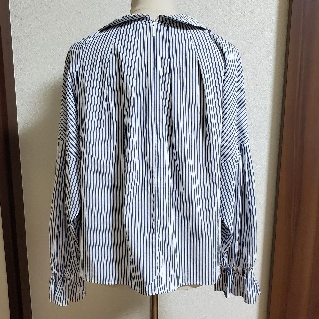 René(ルネ)のD様ご専用☆比較的美品☆Rene　ストライプブラウス レディースのトップス(シャツ/ブラウス(長袖/七分))の商品写真