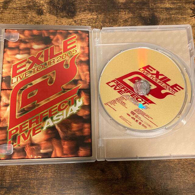 EXILE(エグザイル)のLIVE　TOUR　2005～PERFECT　LIVE　“ASIA”～ DVD エンタメ/ホビーのDVD/ブルーレイ(ミュージック)の商品写真