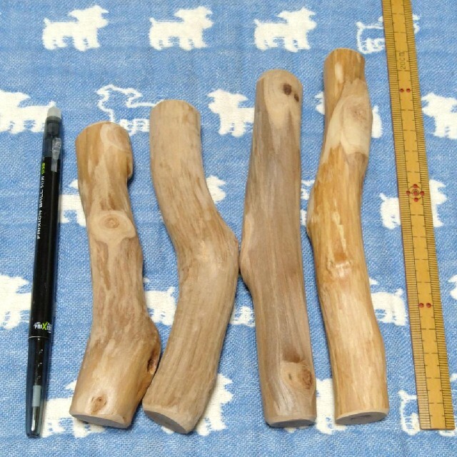 た 犬用おもちゃ 超小型犬国産枝おもちゃ 歯固め かじり木梨の木セット の通販 By はるのかじり木 ペット用おもちゃ ラクマ た 犬用おもちゃ 超小型犬国産枝おもちゃ 歯固め かじり木梨の木セット の通販 By はるのかじり木 ペット用おもちゃ ラクマ