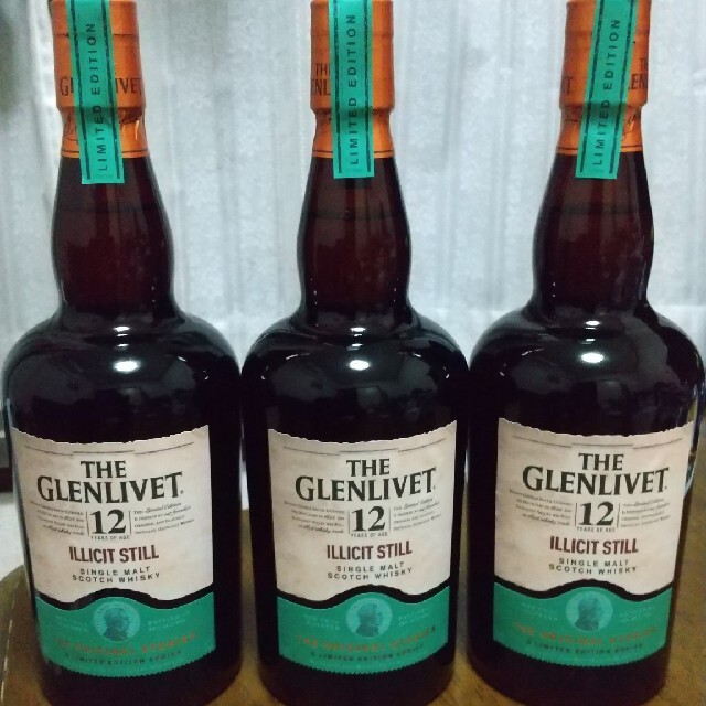 ザ グレンリベット12年 イリシットスティル 3本セット 食品/飲料/酒の酒(ウイスキー)の商品写真