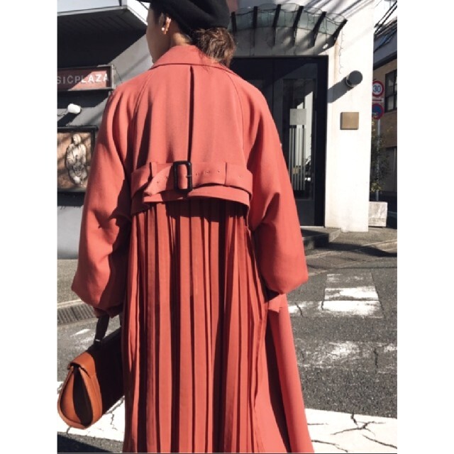 SEE THROUGH BACK PLEATS TRENCH★お値下げ中