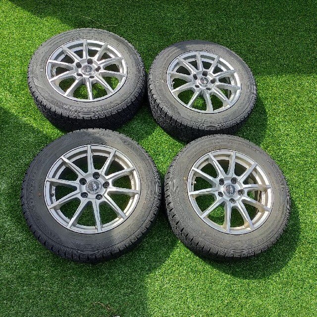 スタッドレスタイヤ付アルミホイール4本 DUNLOP 205/60R16 5穴 スタッドレスタイヤ付アルミホイール4本 DUNLOP 205/60R16 5穴
