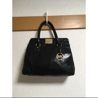 マイケルコース(Michael Kors)のMICHEAL KORS★パイソン柄バッグ　４月10まで出品予定(リュック/バックパック)