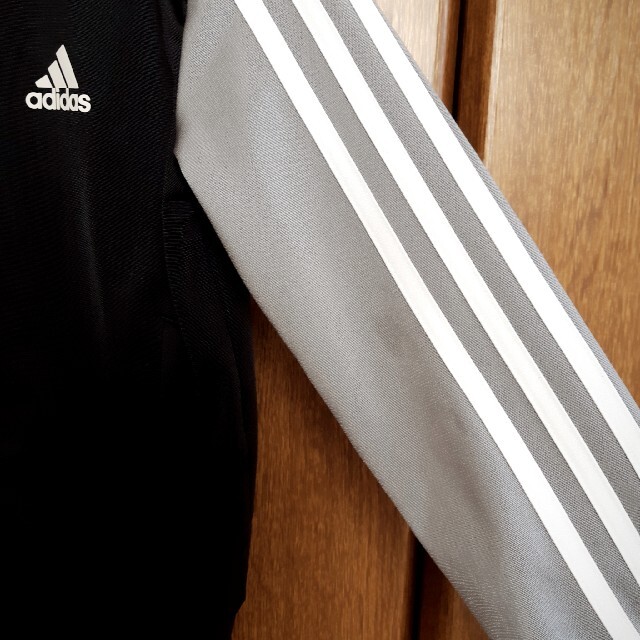 adidas(アディダス)のadidas パーカー 120cm&110cm キッズ/ベビー/マタニティのキッズ服女の子用(90cm~)(ジャケット/上着)の商品写真