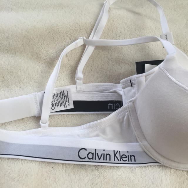 Calvin Klein(カルバンクライン)のCalvin Klein ブラ レディースの下着/アンダーウェア(ブラ)の商品写真