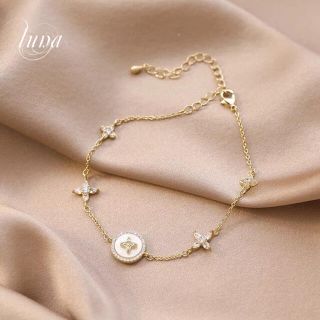 エイミーイストワール(eimy istoire)のflower★shell bracelet★zirconia 18k(ブレスレット/バングル)